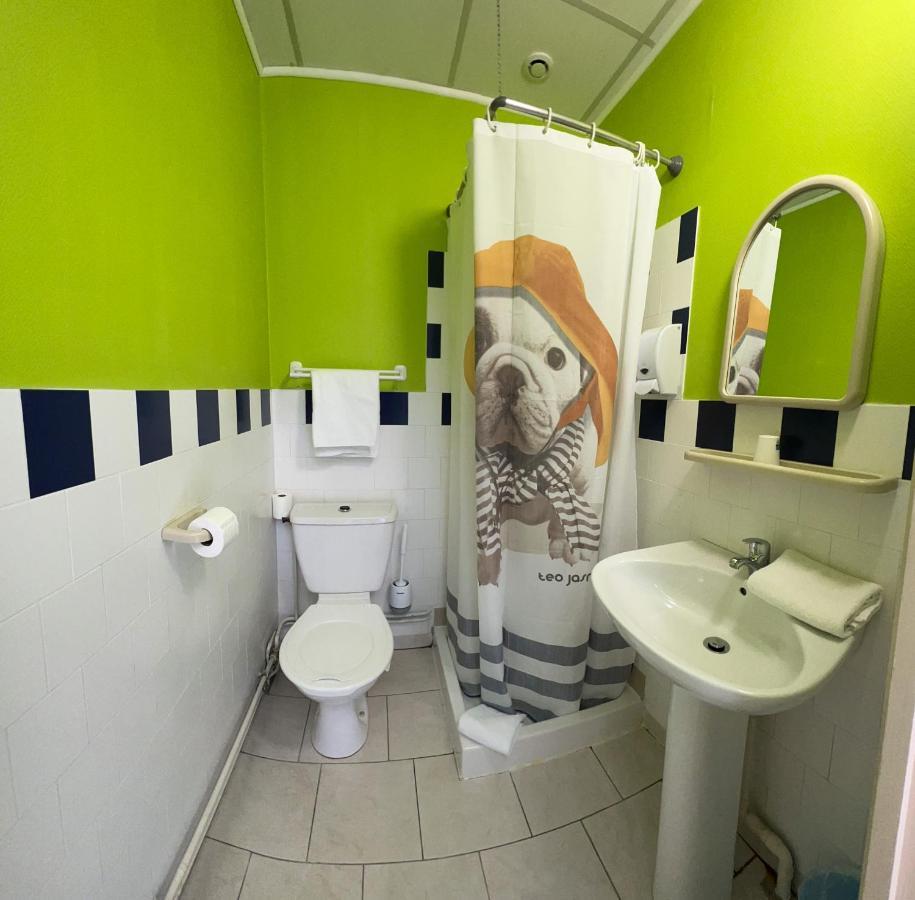 Le Petit Logis Hotel Beaumont-en-Veron Ngoại thất bức ảnh
