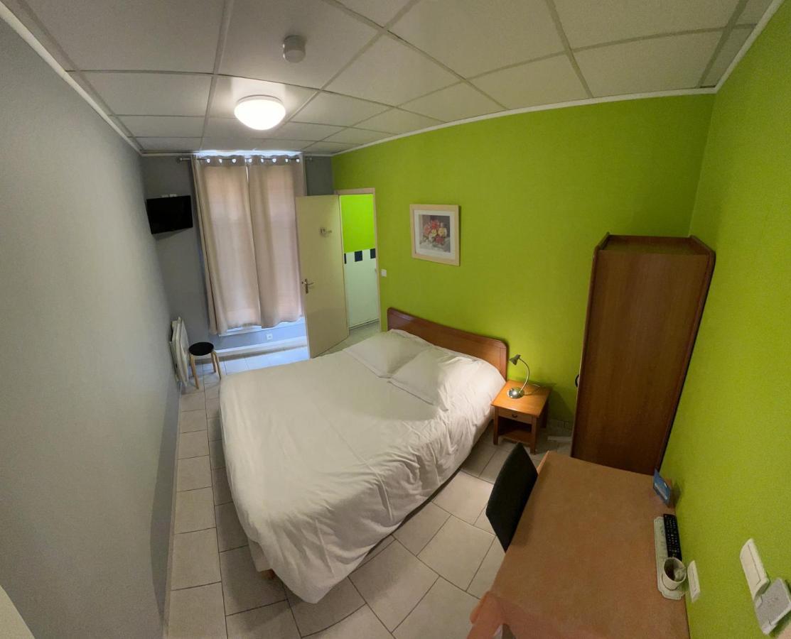 Le Petit Logis Hotel Beaumont-en-Veron Ngoại thất bức ảnh