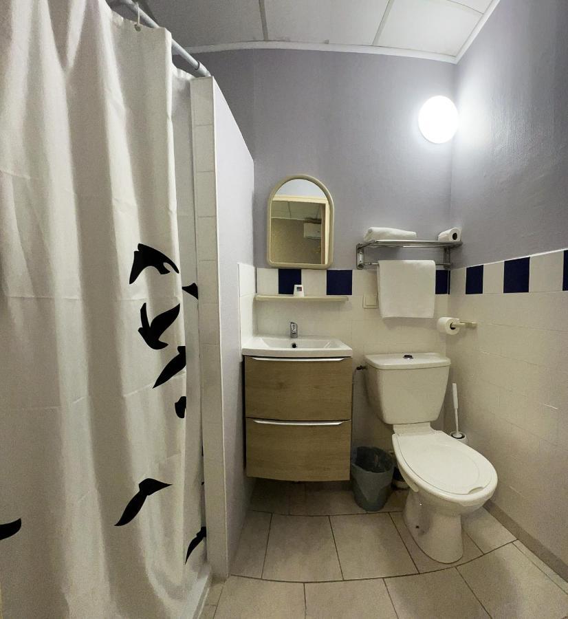 Le Petit Logis Hotel Beaumont-en-Veron Ngoại thất bức ảnh