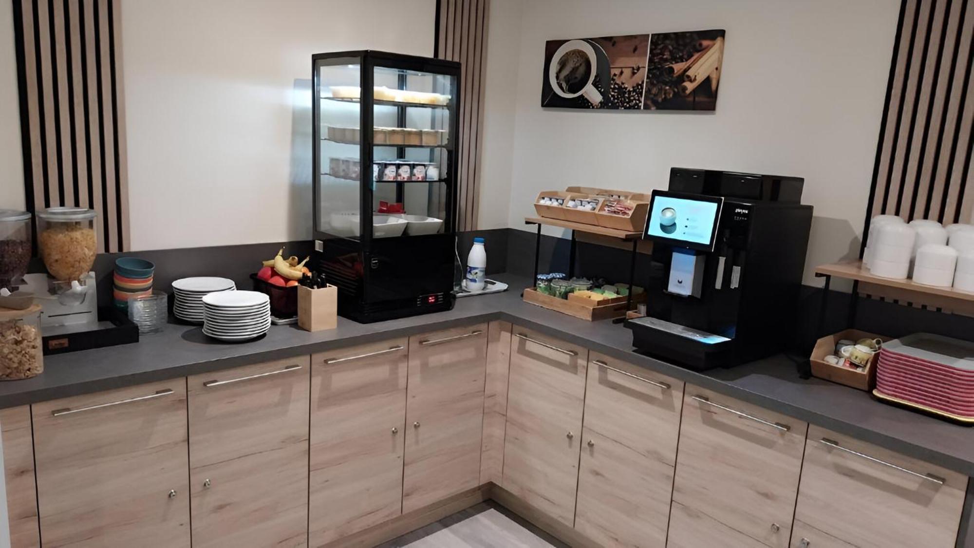Le Petit Logis Hotel Beaumont-en-Veron Ngoại thất bức ảnh